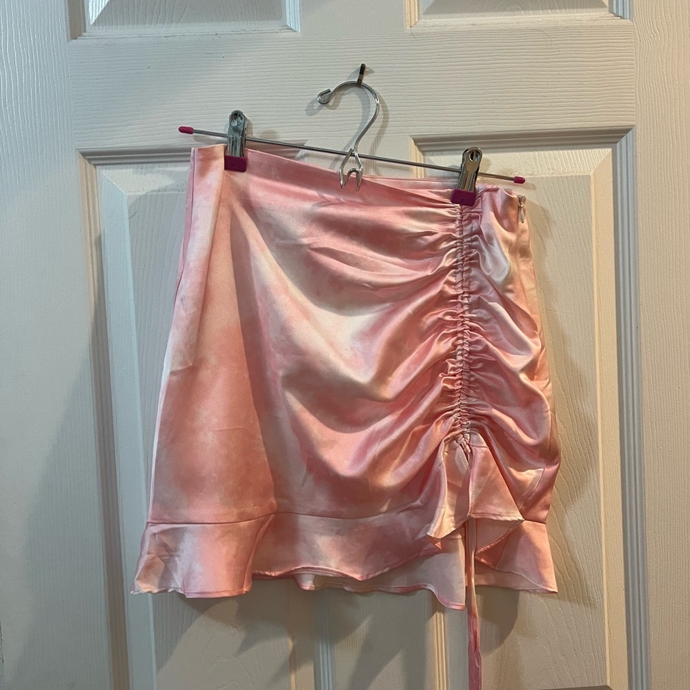 pink mini skirt